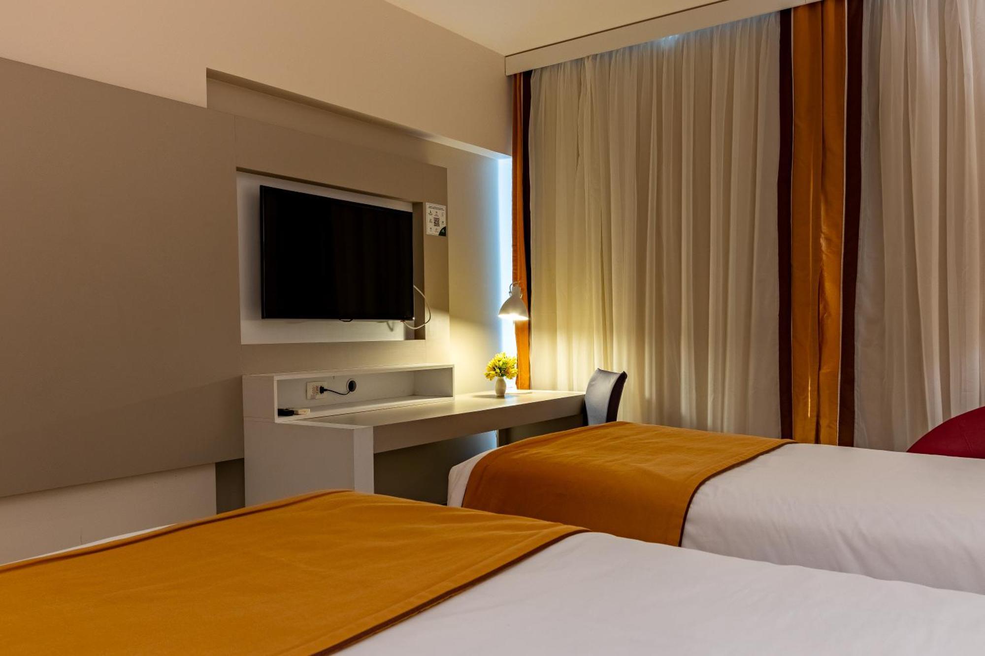 Esuites Lagoa Santa ลาโกอาซานตา ภายนอก รูปภาพ