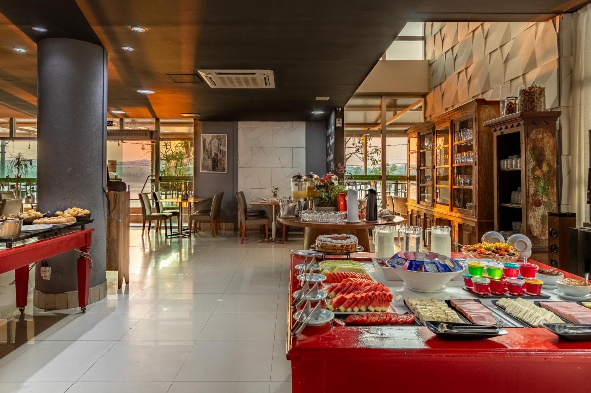 Esuites Lagoa Santa ลาโกอาซานตา ภายนอก รูปภาพ