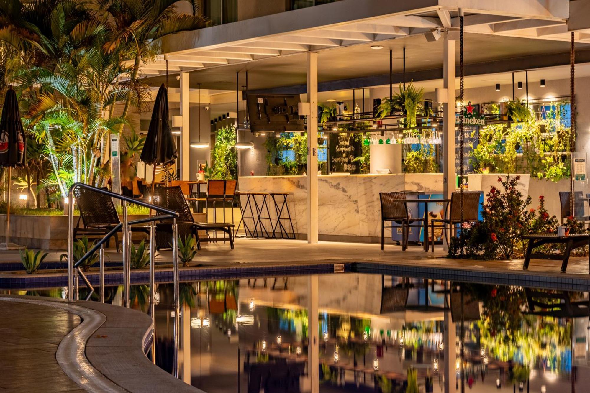Esuites Lagoa Santa ลาโกอาซานตา ภายนอก รูปภาพ