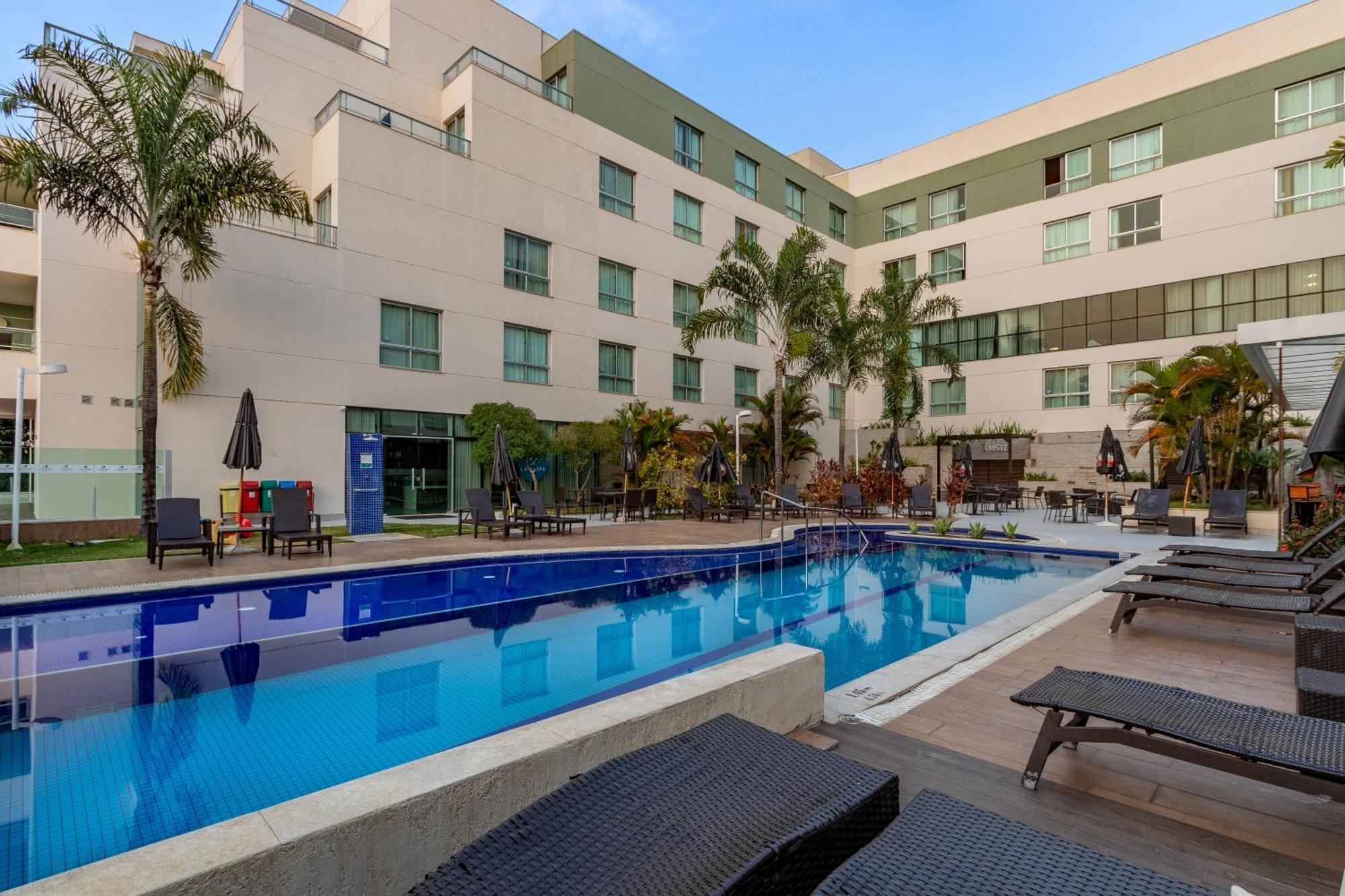 Esuites Lagoa Santa ลาโกอาซานตา ภายนอก รูปภาพ